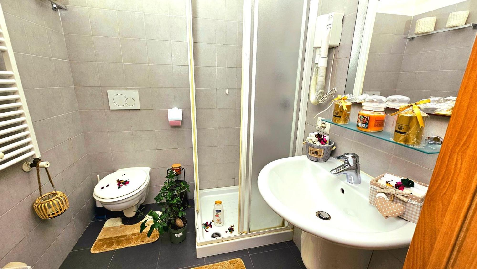 Luxury By A Casa Simpatia - Free Parking Minimum Stay 3 Nights -On Request In Advance Rome Extérieur photo