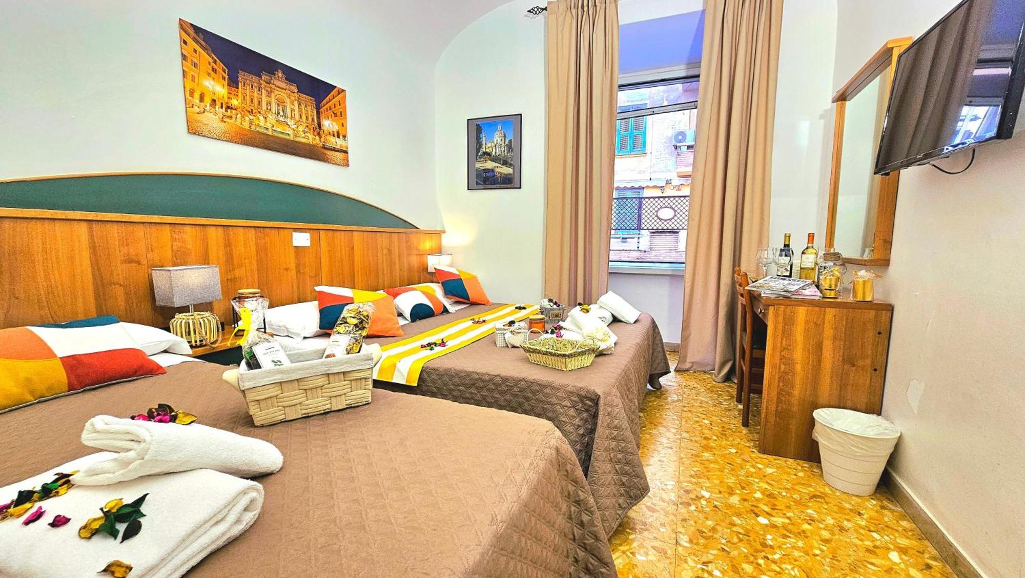 Luxury By A Casa Simpatia - Free Parking Minimum Stay 3 Nights -On Request In Advance Rome Extérieur photo